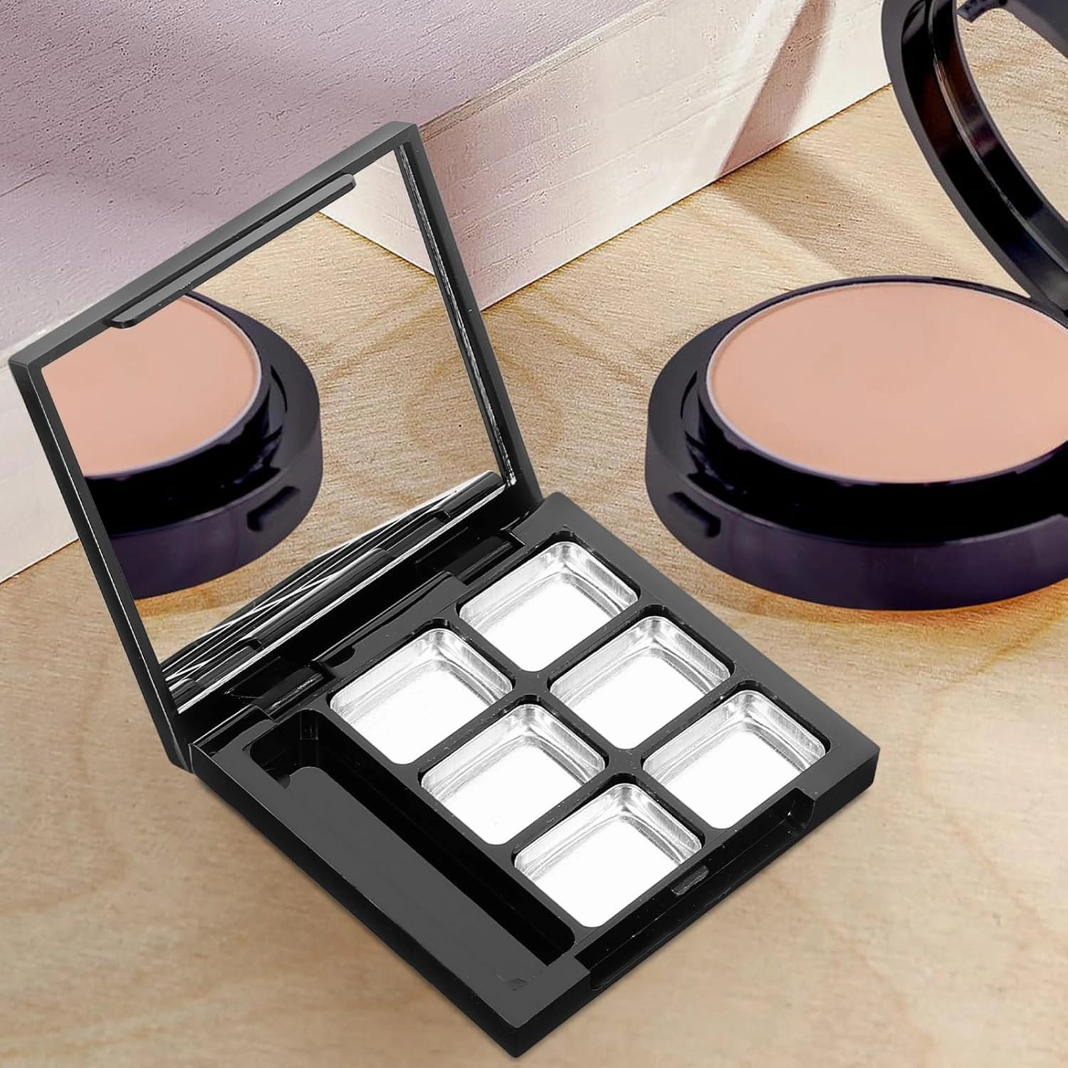 4sets Empty Eyeshadow Palette Mirror Makeup Container for Blush Foundation Highlighter Compact Travel-friendly Lightweight Color Tray