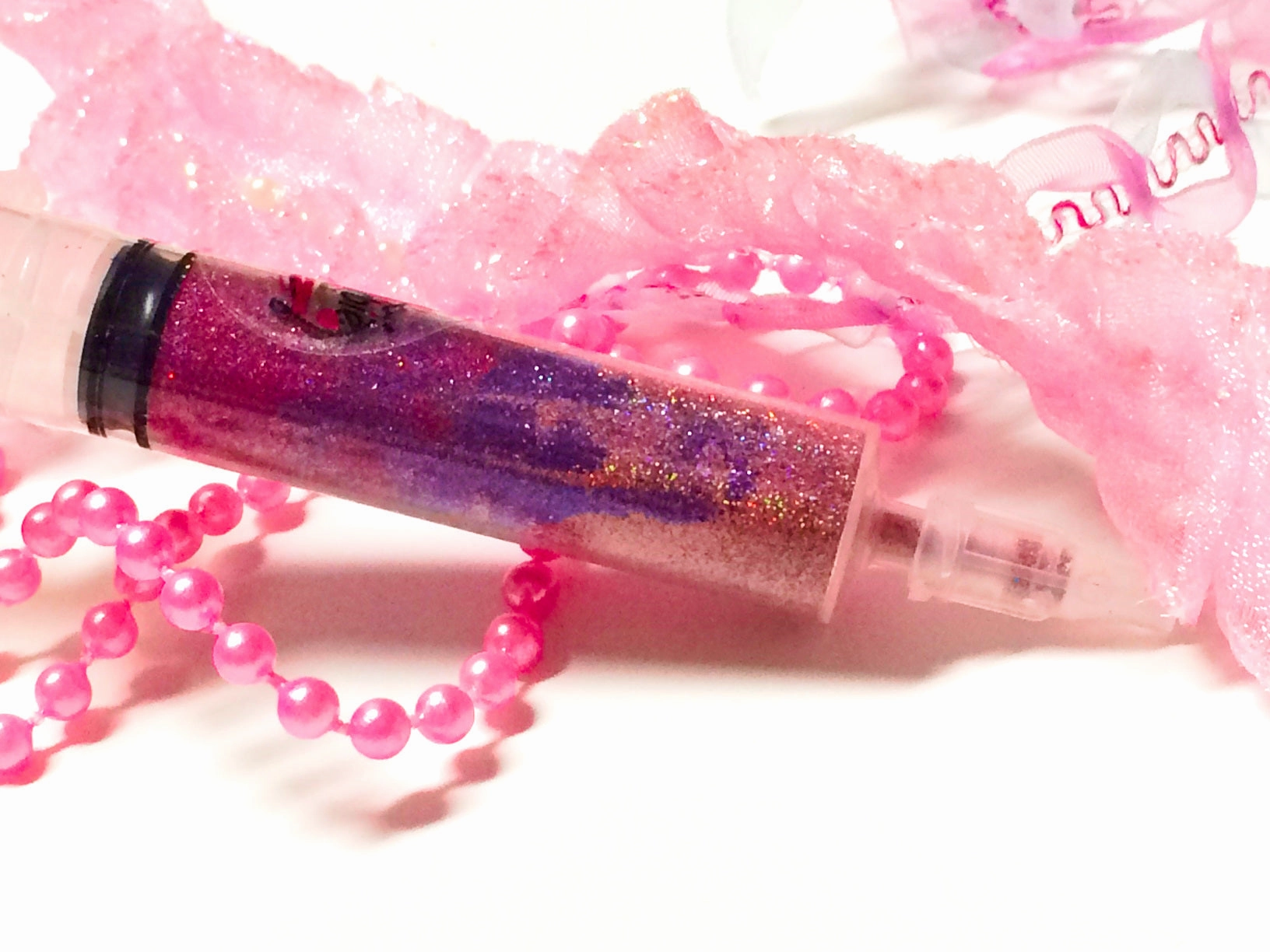 DOLLHOUSE ROSES GlamDoll Glitter Syringe