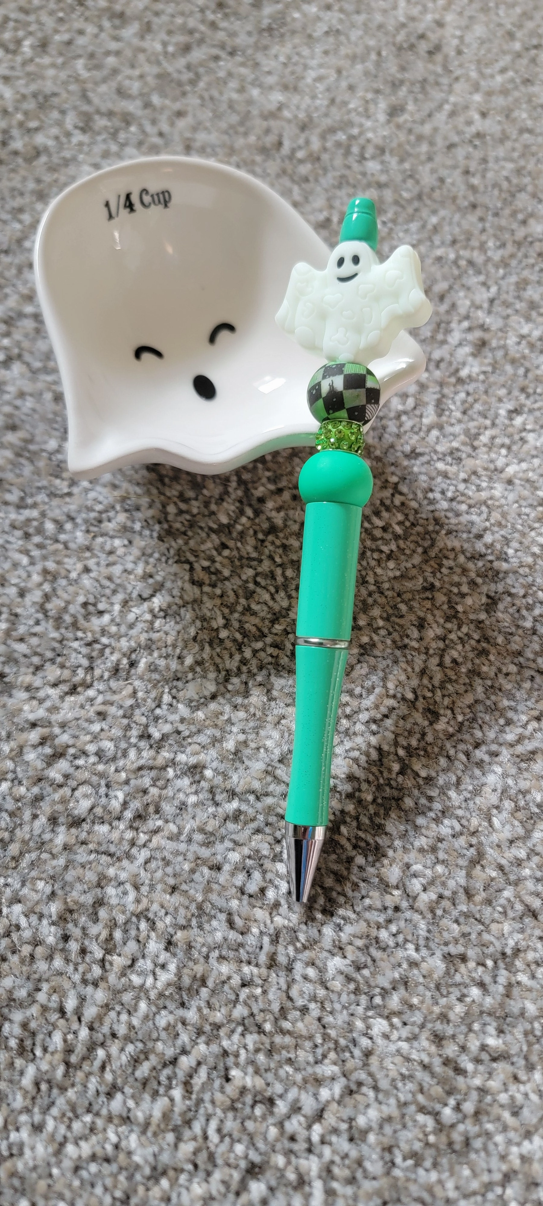 Glow in the dark Ghost pen