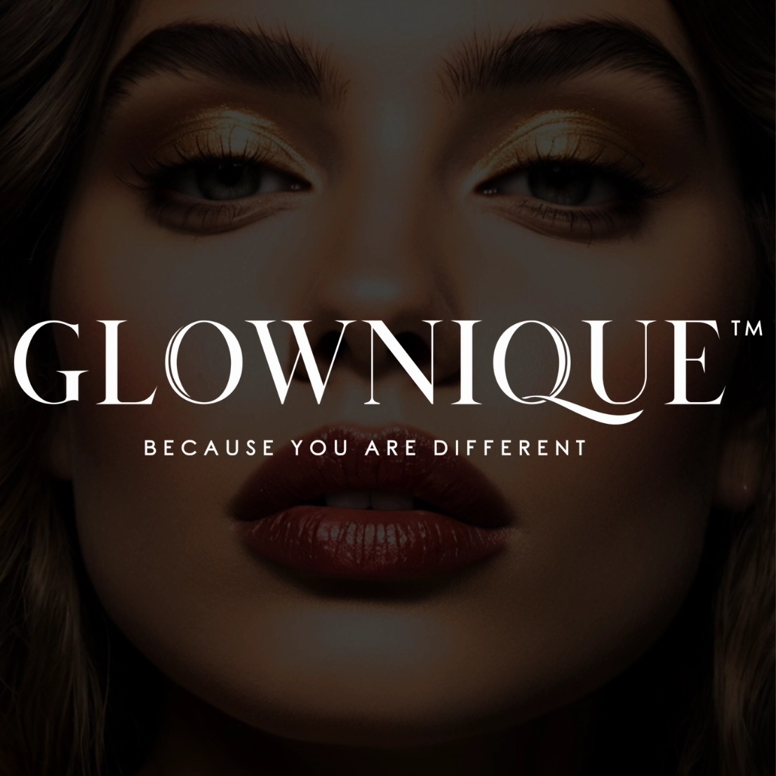 Luxury Mascara - Black (8ml) | GLOWNIQUE