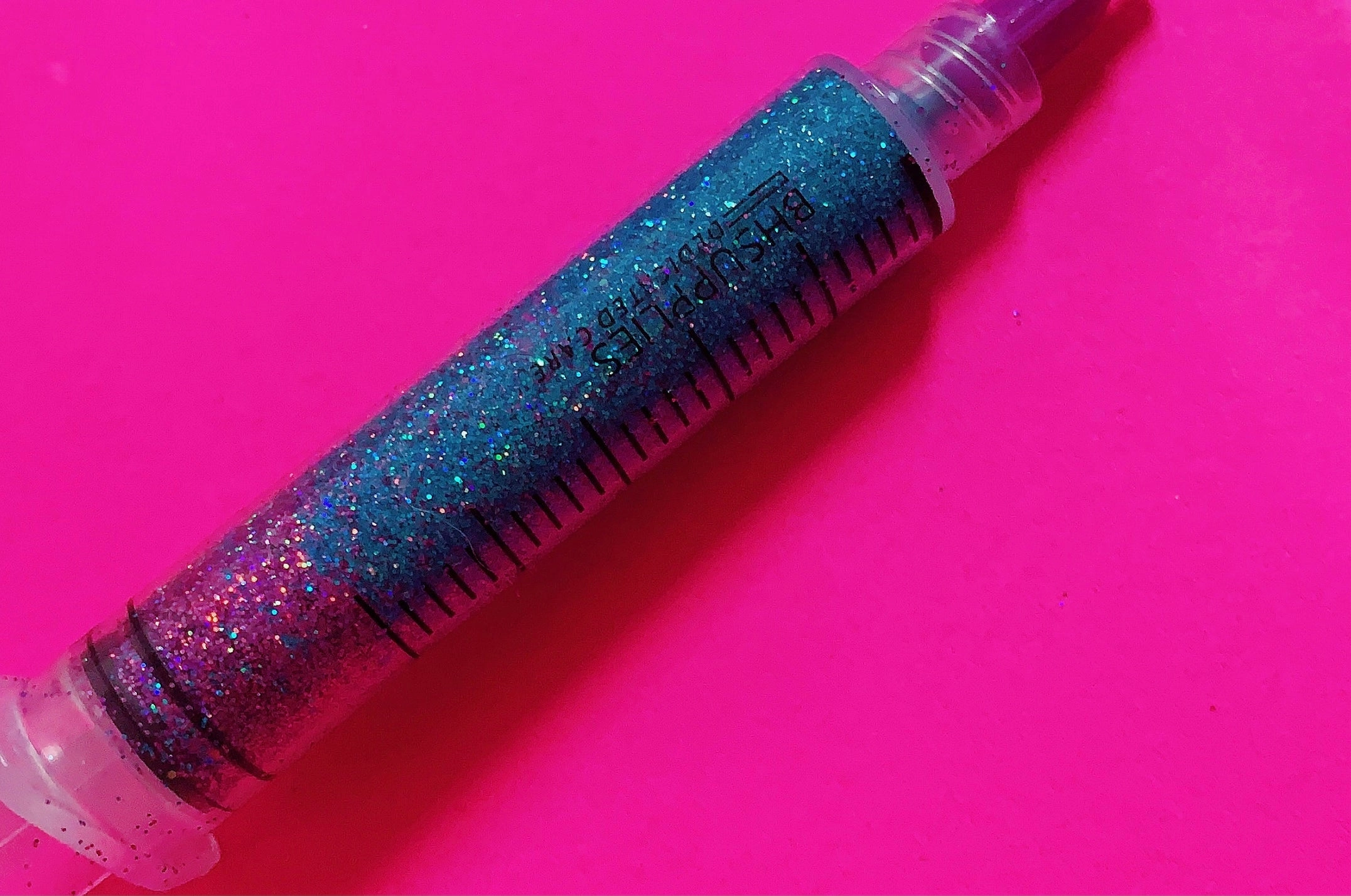 SAPPHIRE BERRY GlamDoll Glitter Syringe
